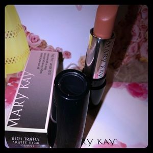 Mary Kay gel semi matte lipstick